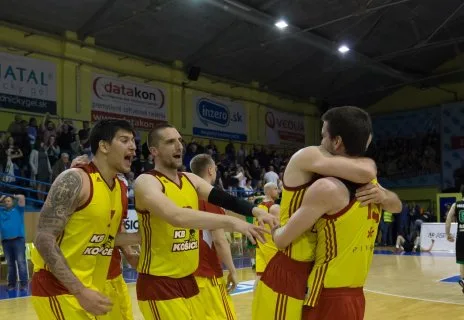 KB Košice – Handlová, štvrťfinále, 5 zápas, 2016/2017