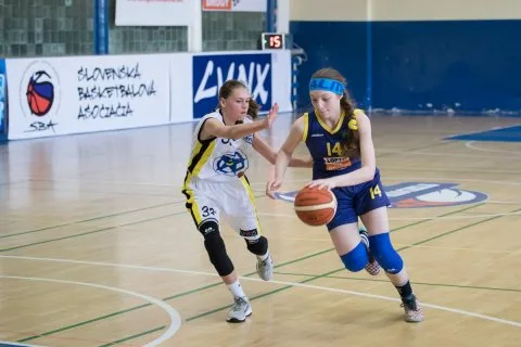 Majstrovstvá SR mladších žiačok 2017 – BK AŠK Slávia Trnava – YOUNG ANGELS 2004 Košice