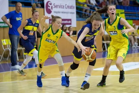 Majstrovstvá SR starších žiačok 2017 – YOUNG ANGELS 2002 Košice – BKM Žilina