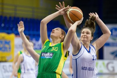 Majstrovstvá SR starších žiačok 2017 – BK Klokani Ivanka pri Dunaji – BKM Žilina