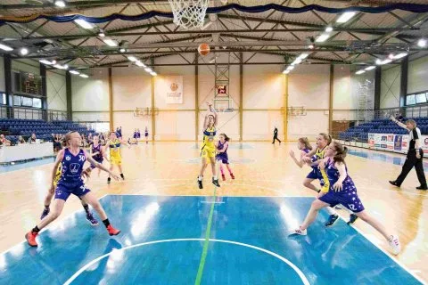 Majstrovstvá SR starších minižiačok 2017: YOUNG ANGELS 2005 Košice – BAM Poprad