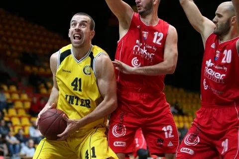 BK Inter Bratislava vs. MBK Rieker COM-therm Komárno