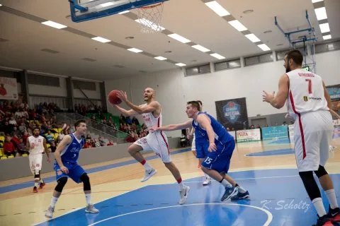 MBK Rieker COM-therm Komárno vs. VŠEMvs Karlovka Bratislava