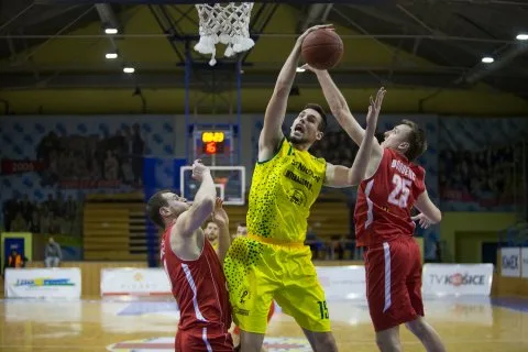 BK Levickí Patrioti vs. MBK Rieker COM-therm Komárno, SP 2017/18