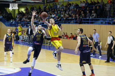 KB Košice vs. BK Iskra Svit, 1. štvrťfinále