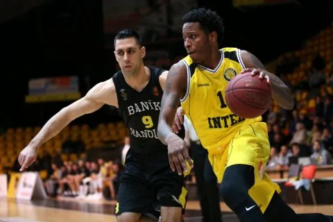 BK Inter Bratislava vs. MBK Handlová, 3. štvrťfinále