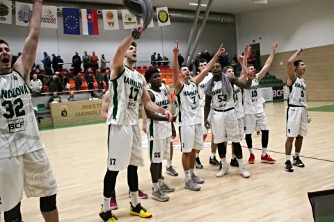 MBK Handlová vs. MBK Rieker COM-therm Komárno