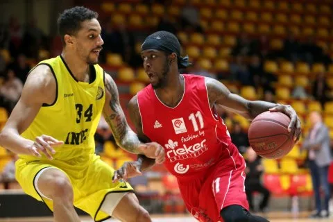 BK Inter Bratislava vs. MBK Rieker COM-therm Komárno