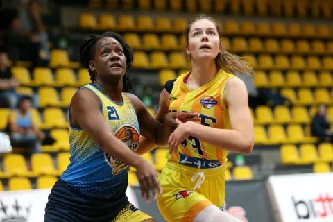 YOUNG ANGELS Košice vs. Piešťanské čajky, 2. semifinále SP