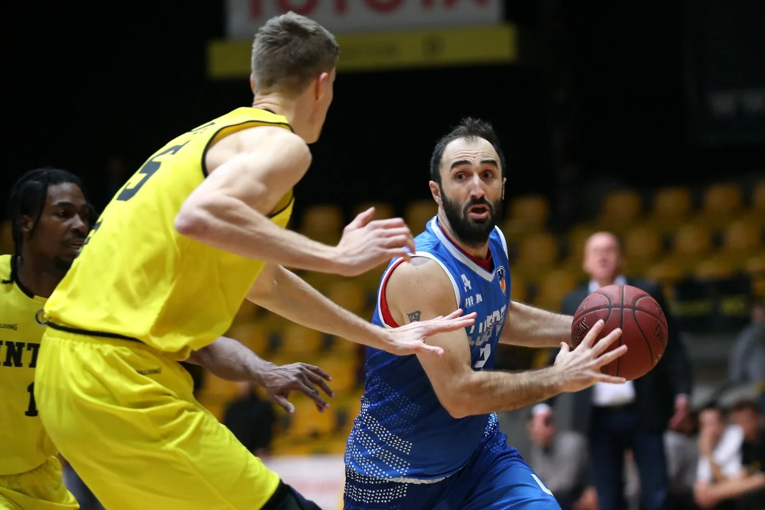 Inter Bratislava vs. BKM Lučenec – foto 12