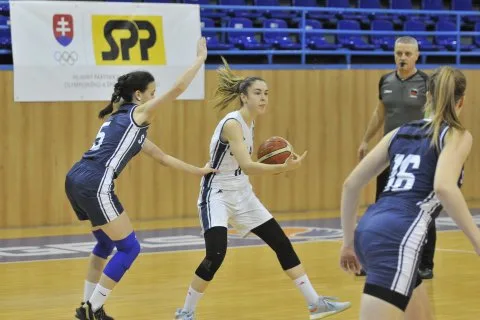 Slovensko U18 – Slovensko U20 (dievčatá)