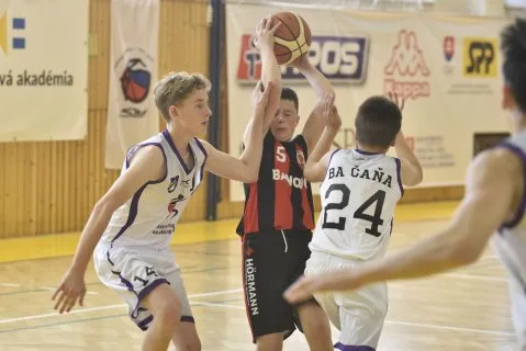M-SR Žiaci: BA Čaňa vs. BBK Bánovce nad Bebravou