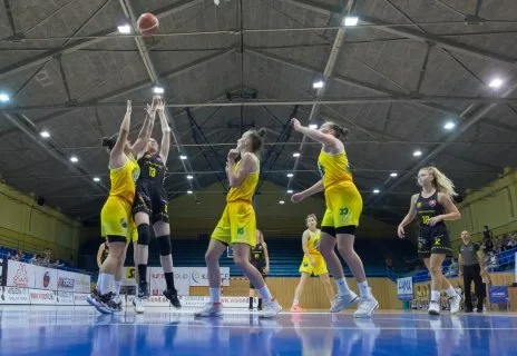M-SR Kadetky: MBK Stará Turá vs. CBK Minibuseruopa Košice