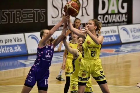 M-SR Staršie žiačky: CBK Minibuseuropa Košice vs. BAM Poprad