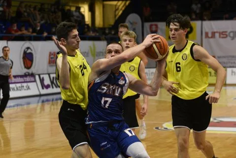 M-SR Juniori: Inter Bratislava vs. BK 04 AC LB SNV