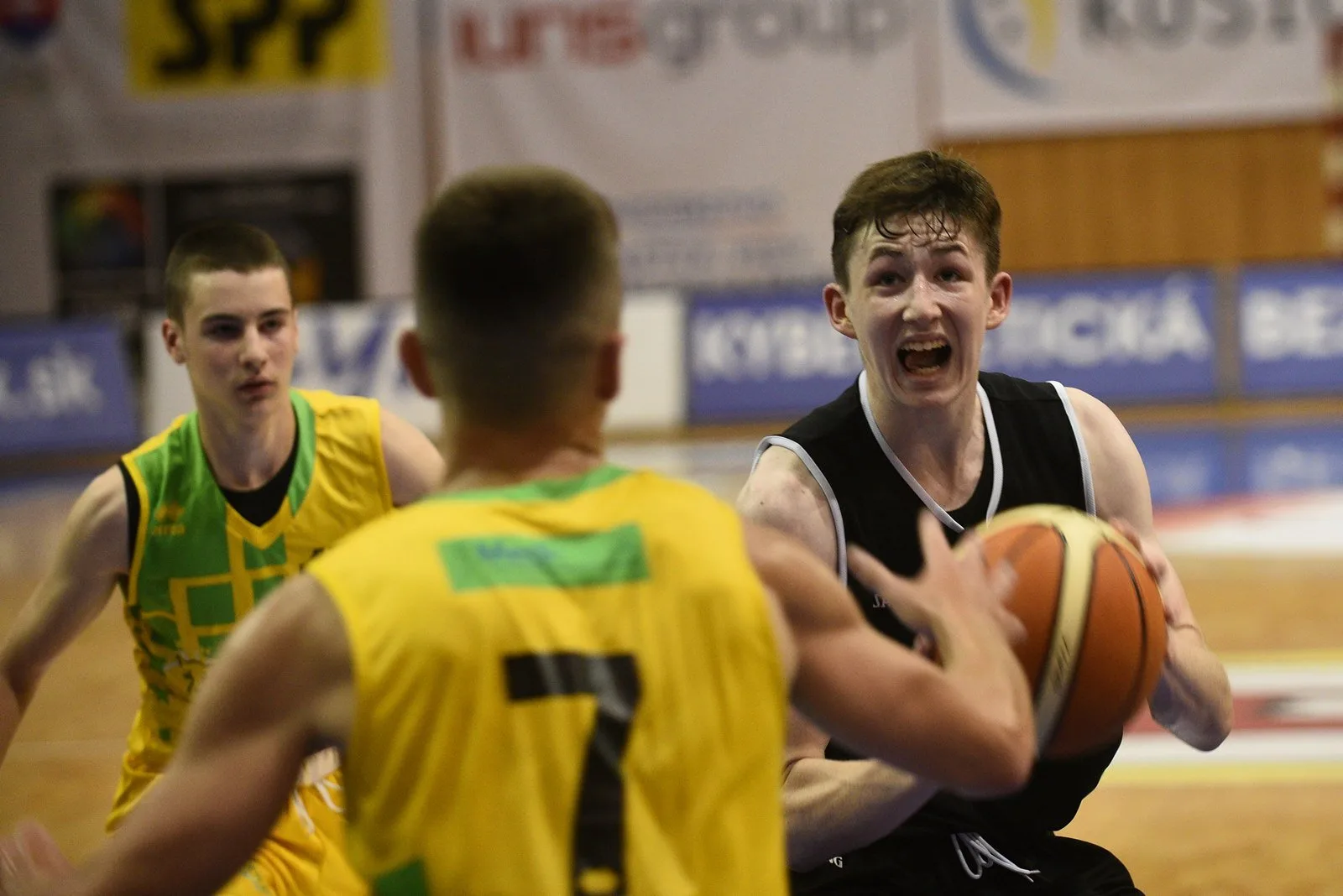 M-SR Juniori: ŠBK Junior Levice vs. Inter Bratislava – foto 6