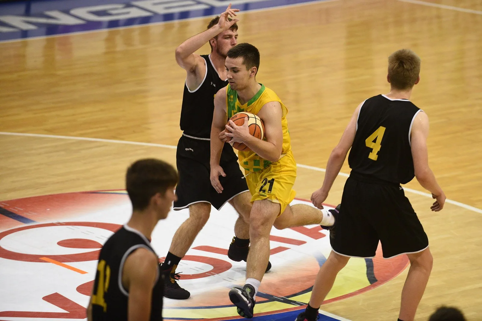 M-SR Juniori: ŠBK Junior Levice vs. Inter Bratislava – foto 11