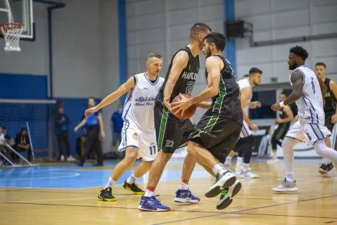 Spišskí Rytieri vs. MBK Baník Handlová