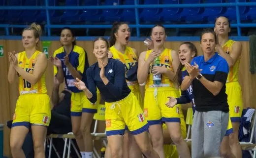 YOUNG ANGELS Košice vs. TFSE MTK Budapešť (HUN)