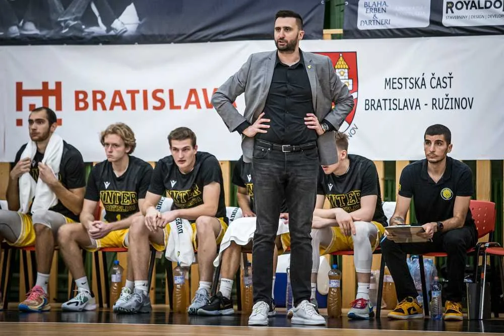 Inter Bratislava vs. BKM Lučenec – foto 23