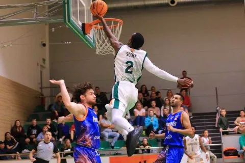 MBK Baník Handlová vs. BKM Lučenec