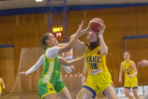 YOUNG ANGELS U18 Košice vs Soproni Daraszak Academy (HUN)