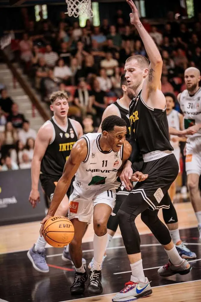 BC Prievidza vs. Inter Bratislava – foto 28