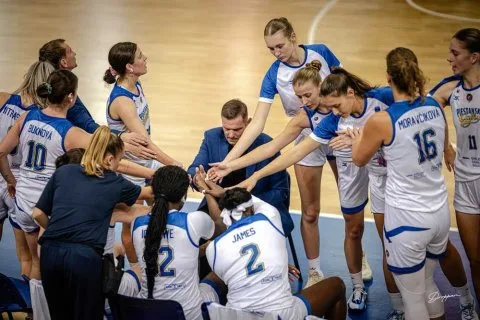 Piešťanské Čajky vs. ŽKK Triglav Kranj (SLO), CEWL