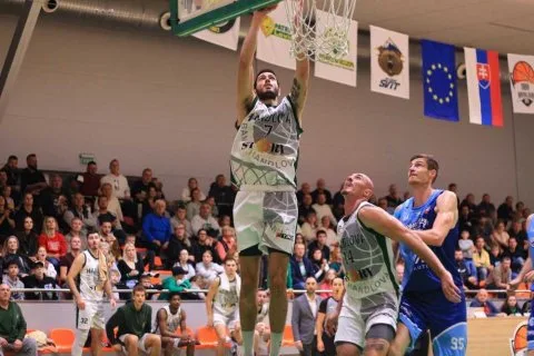 MBK BANÍK Handlová vs. Nitra Blue Wings