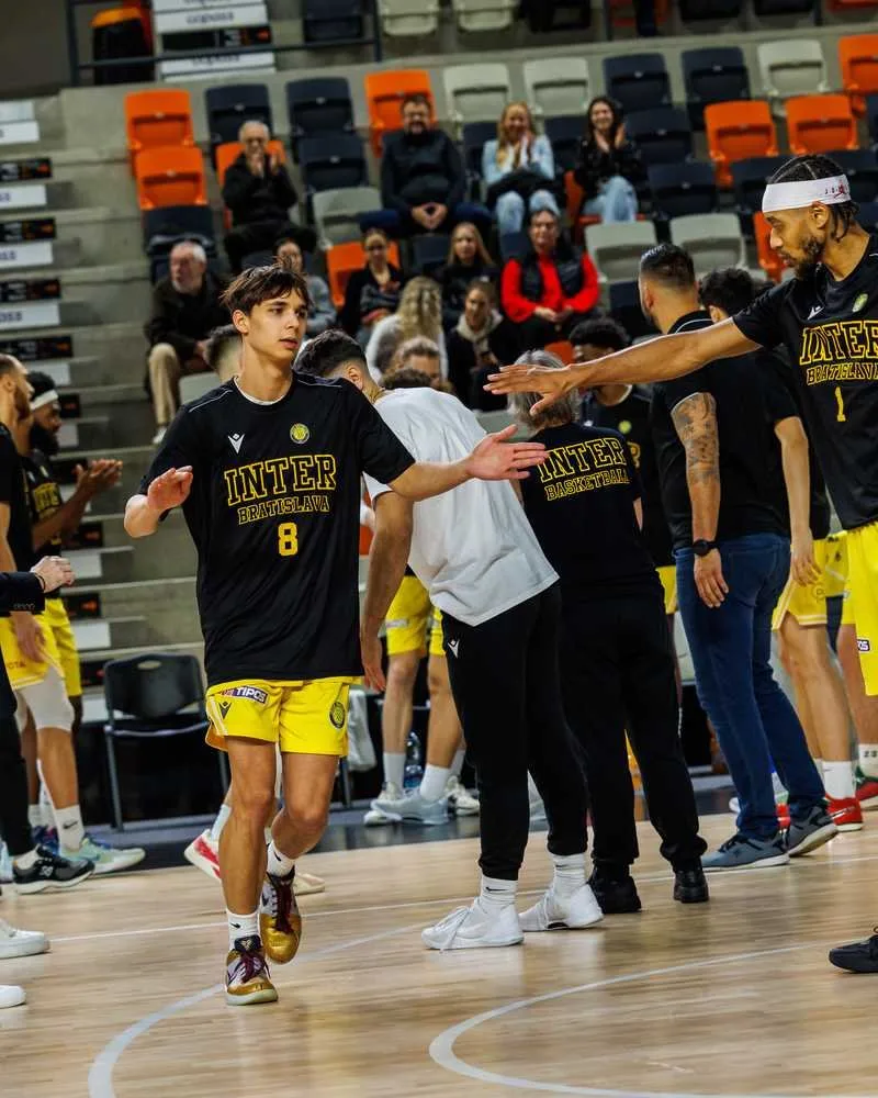 Inter Bratilsva vs. Nitra Blue Wings – foto 12