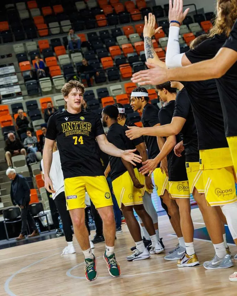 Inter Bratilsva vs. Nitra Blue Wings – foto 21