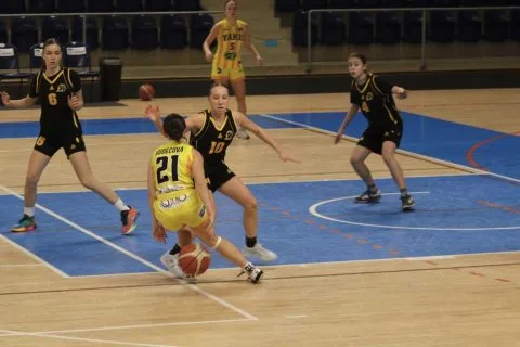 YOUNG ANGELS Košice U16 vs. BSG Ludwigsburg U16 (GER), MEL/BasketGirls