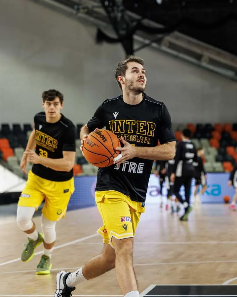 Inter Bratislava vs. BC Prievidza – foto 6