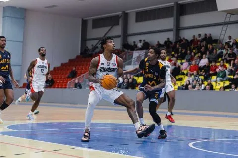 BC Komárno vs. Iskra Svit