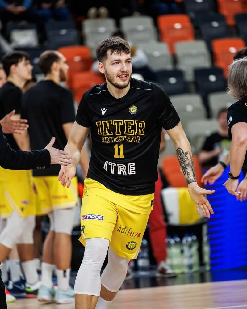 Inter Bratislava vs. BKM Lučenec – foto 2