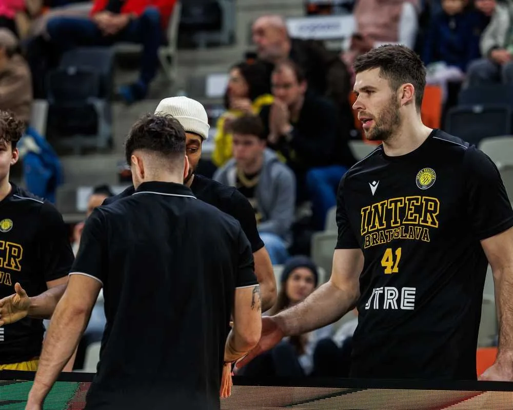 Inter Bratislava vs. BKM Lučenec – foto 7