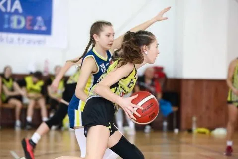 ŠBK Sadská U14 (CZE) vs. AŠK Slávia Trnava U14, MEL/BasketGirls