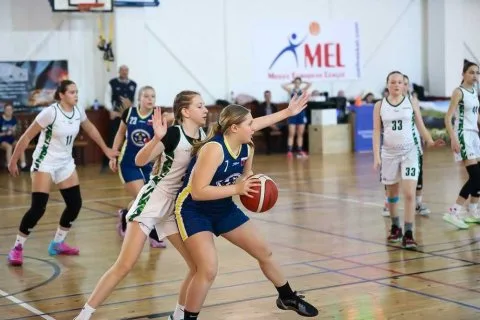 SBŠ Třinec U14 (CZE) vs. AŠK Slávia Trnava U14, MEL/BasketGirls