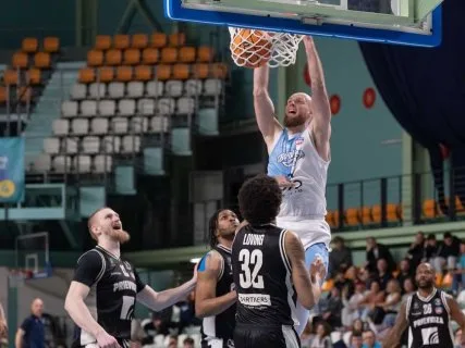 Nitra Blue Wings vs. BC Prievidza