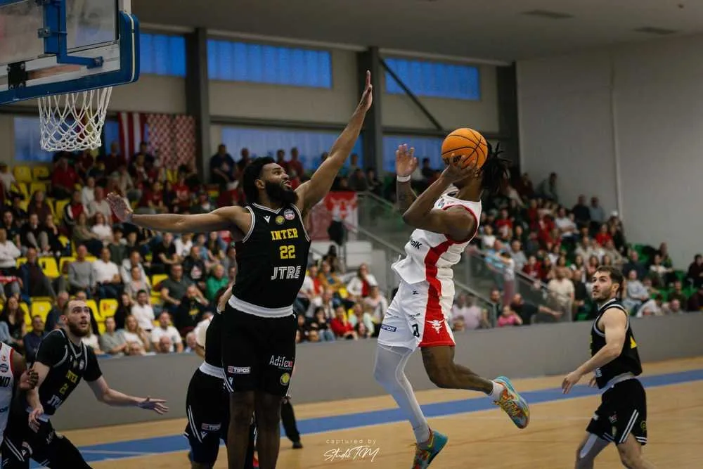 BC Komárno vs. Inter Bratislava – foto 13
