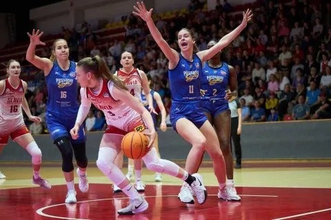 Slávia ŠKP Banská Bystrica vs. Piešťanské Čajky