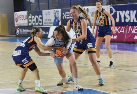 RIG HAGA Norkköping U18 (SWE) vs. YOUNG ANGELS Košice U18, MEL/BasketGirls®