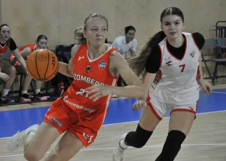 DVTK Miškovec U18 (HUN) vs. MBK Ružomberok U18, MEL/BasketGirls®