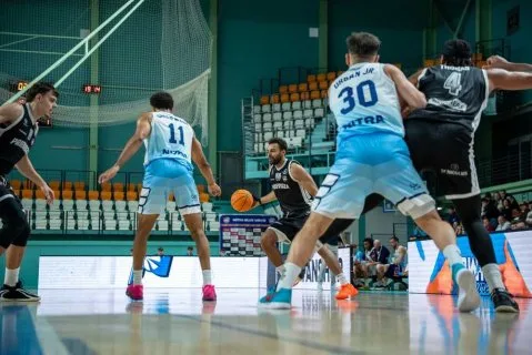 Nitra Blue Wings vs. BC Prievidza