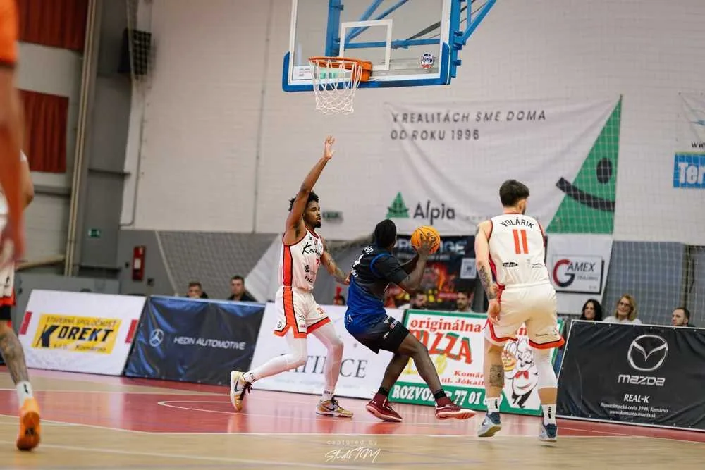 BC Komárno vs. Košice Wolves – foto 14
