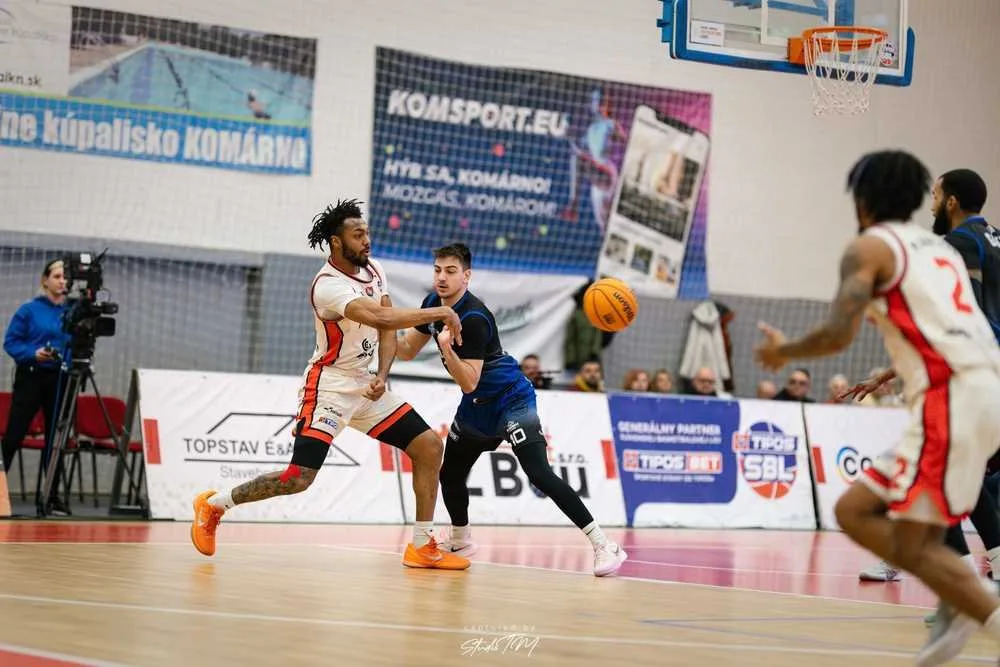 BC Komárno vs. Košice Wolves – foto 16
