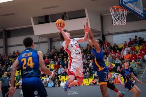 BC Komárno vs. Iskra Svit