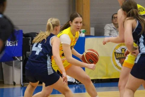 YOUNG ANGELS Košice U18 vs. RIG HAGA Norrköping U18 (SWE), MEL/BasketGirls®