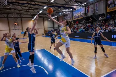Piešťanské Čajky vs. BC Slovan Bratislava