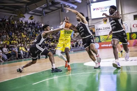 Patrioti Levice vs. BC Prievidza